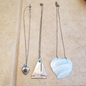 Lot of 3 necklaces